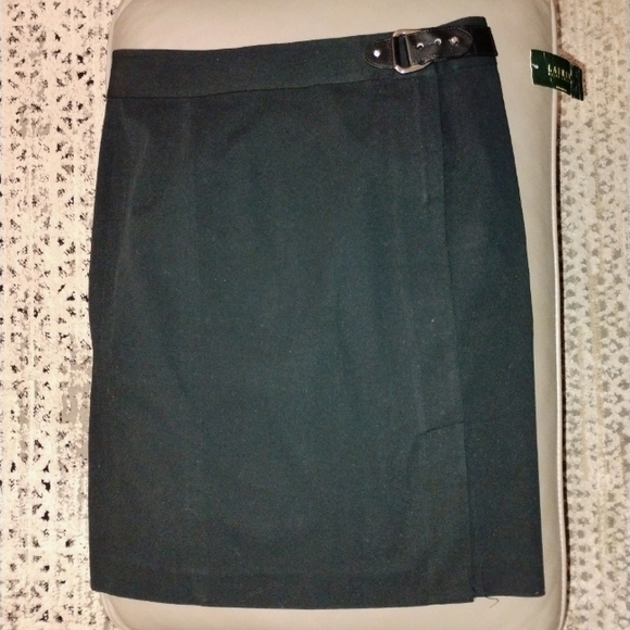 Ralph Lauren Black Pencil Skirt with Buckle Detail, Sz 10 - Picture 12 of 12